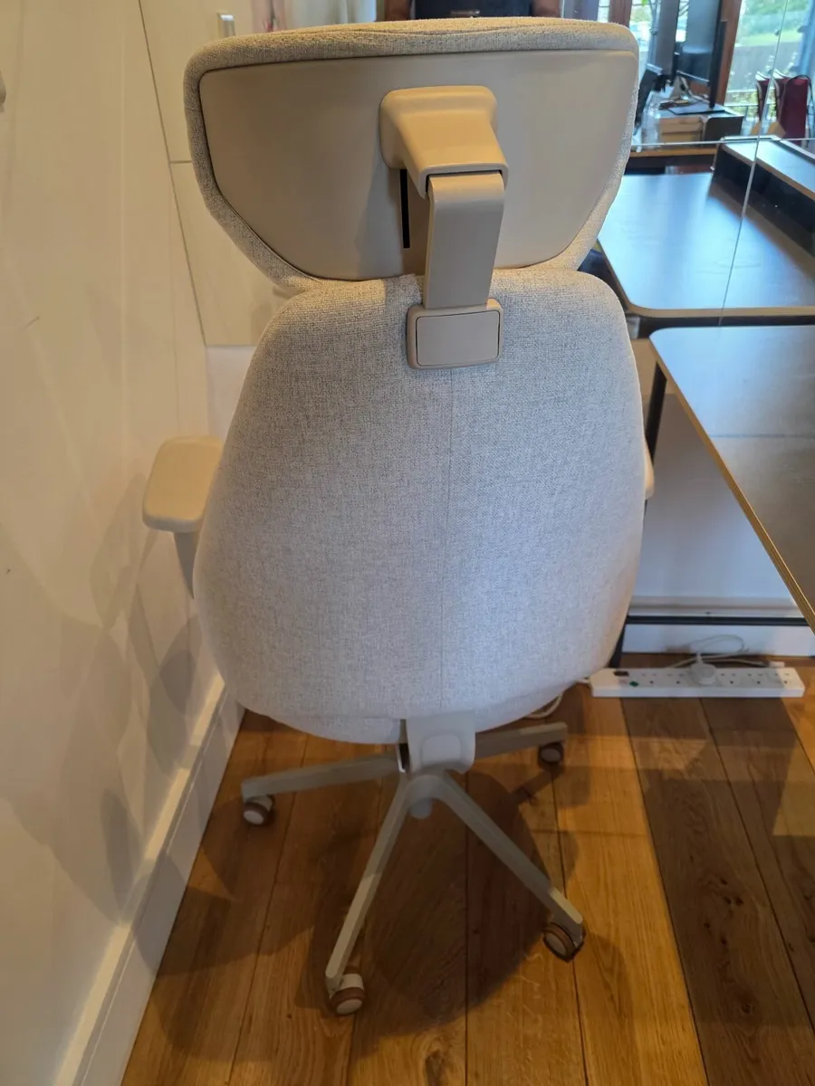 Computer Chair - Image 2