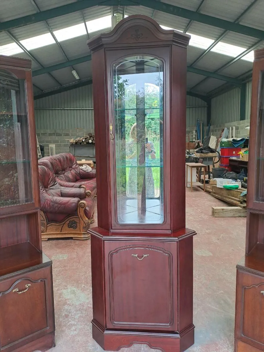 Rossmore  furniture - Image 4