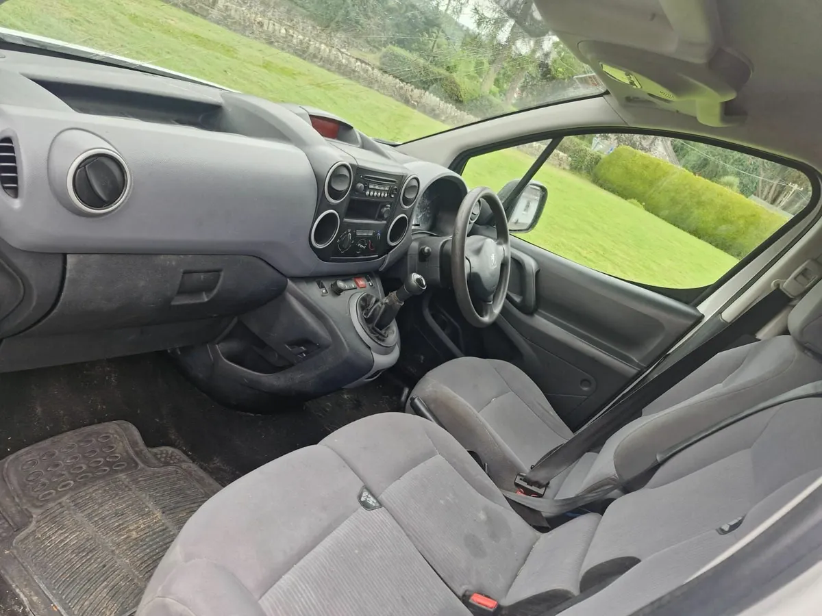 Peugeot Partner 2015 - Image 2