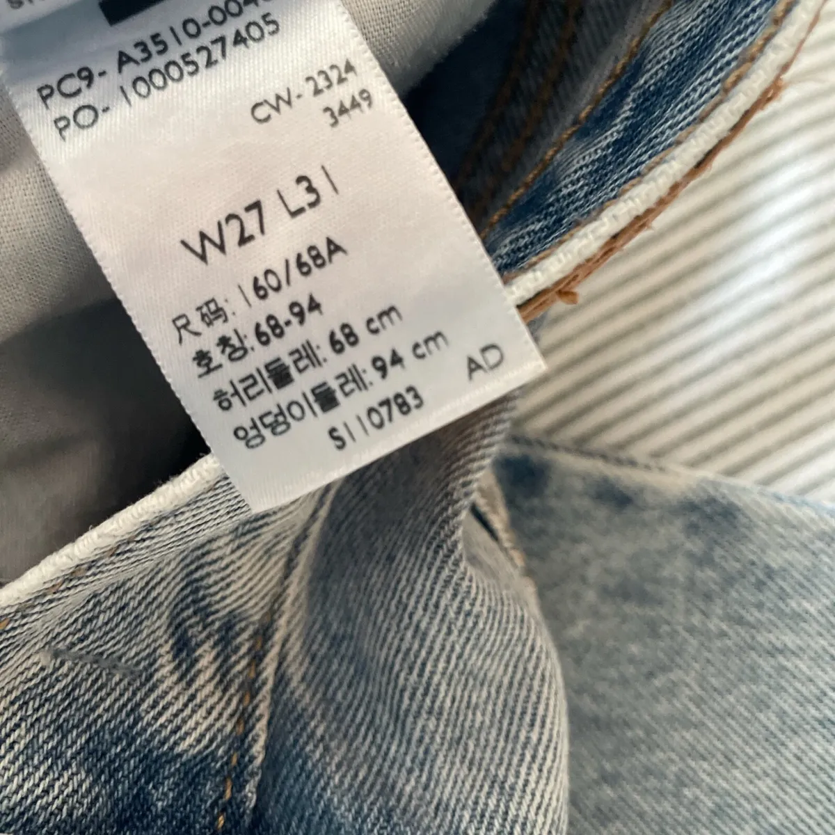 Levi jeans - Image 3
