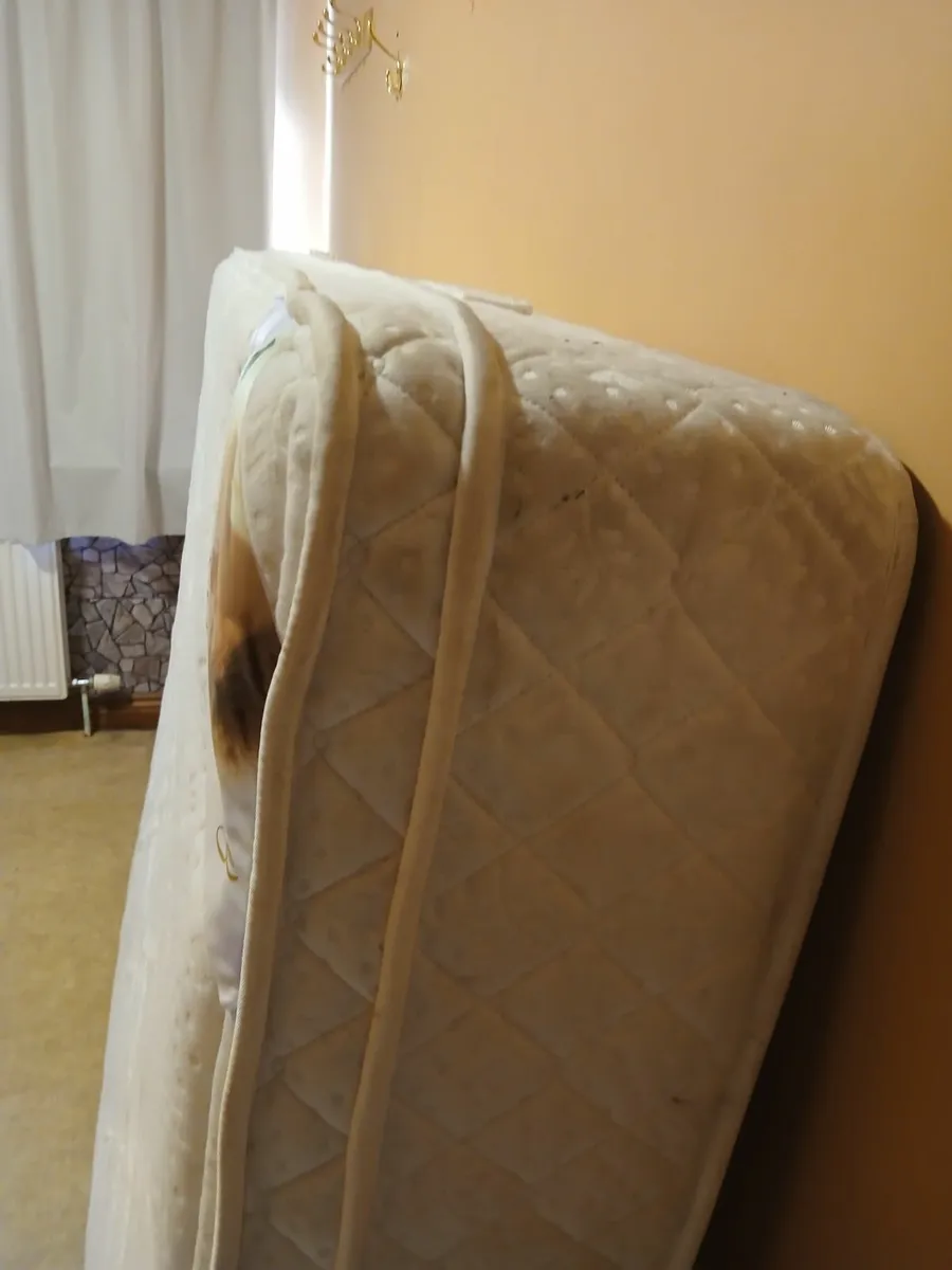 Double bed Mattress - Image 3