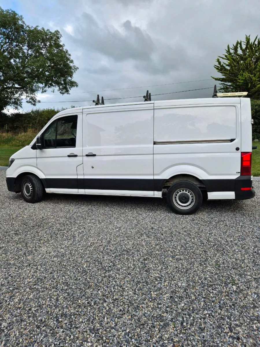 Volkswagen Crafter - Image 3