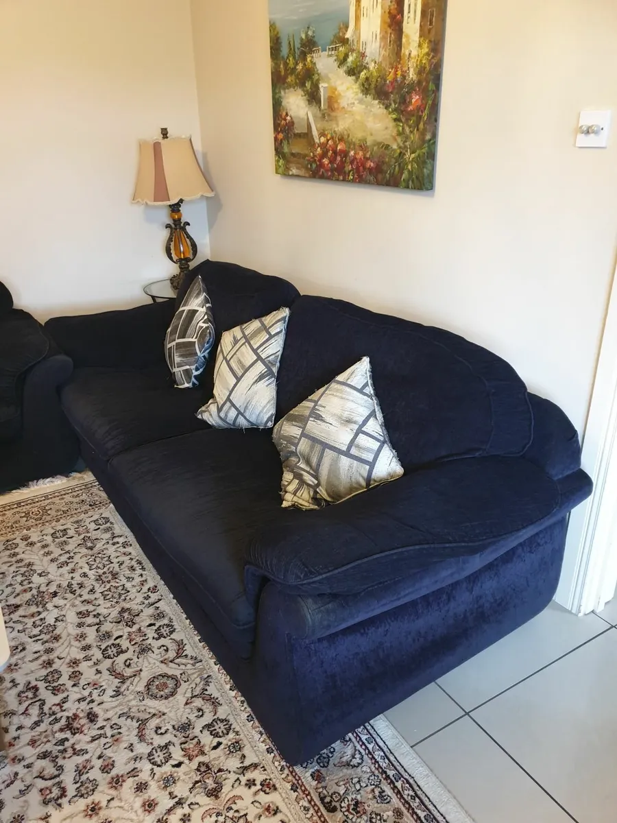 Sofa - Image 3