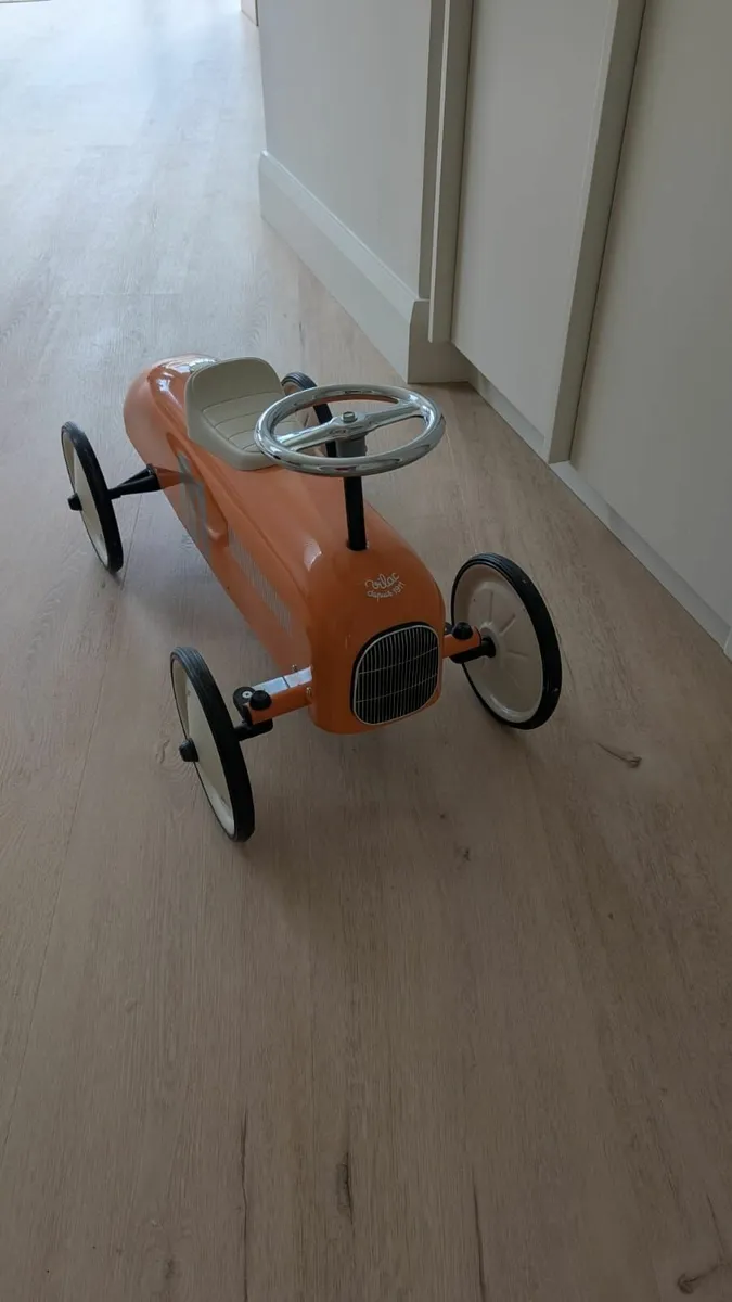 Classic Car for toddler - Image 3