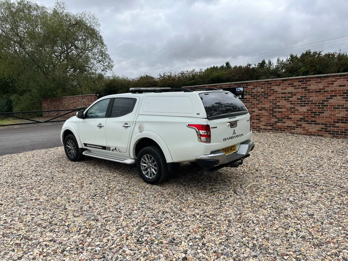 Mitsubishi L200 Barbarian - Image 3