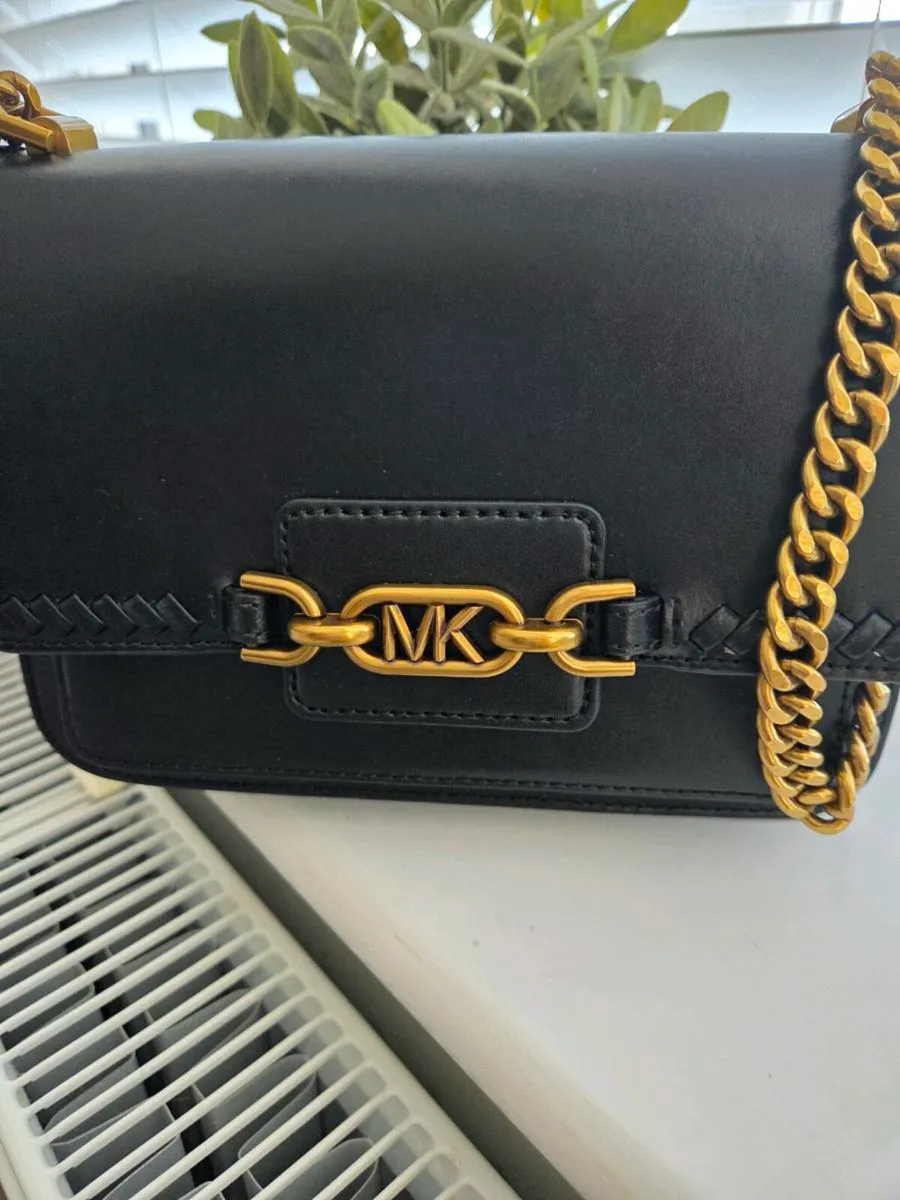 Michael kors bag - Image 1