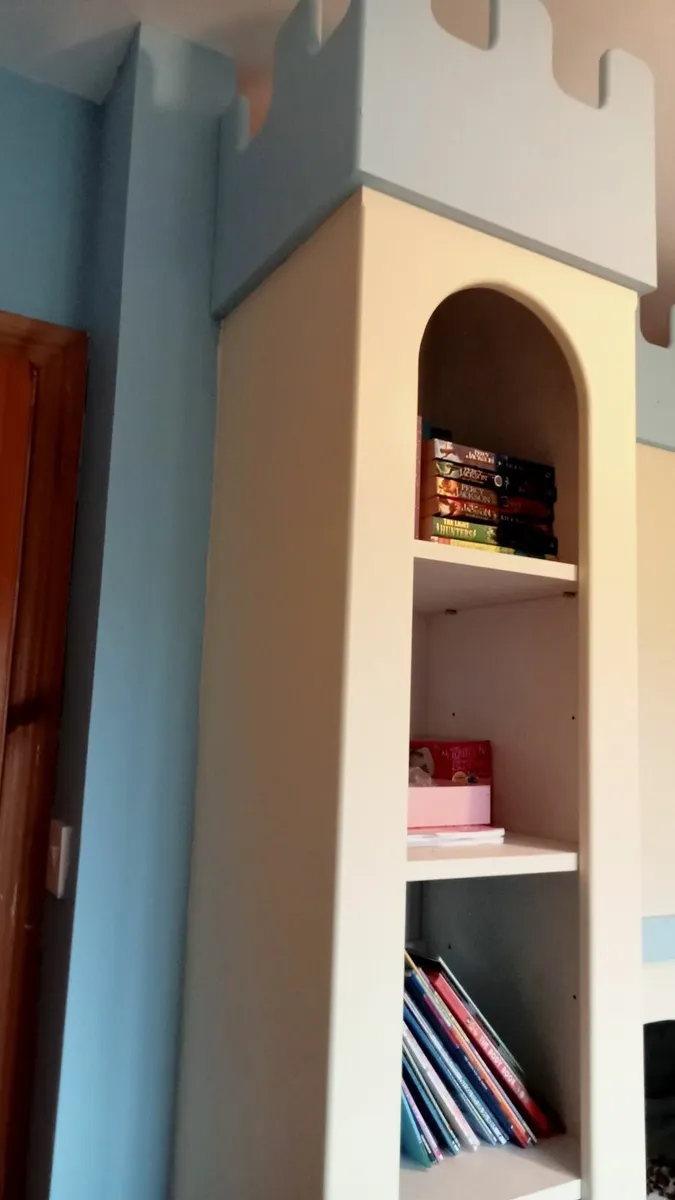 Bunk bed castle panelling - Image 3