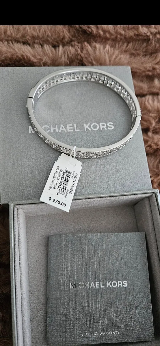 Michael kors bracelet - Image 1