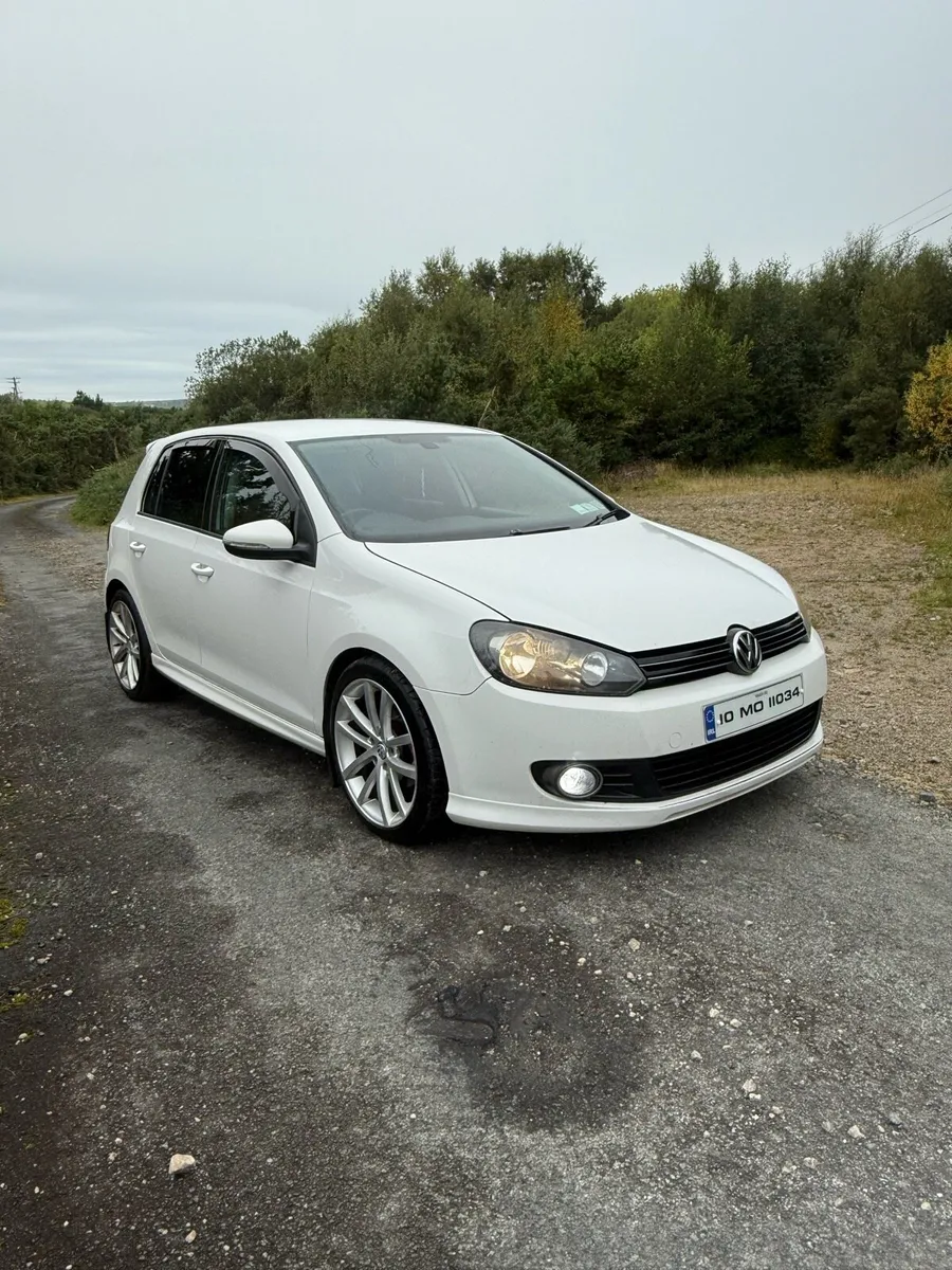 Volkswagen Golf - Image 1