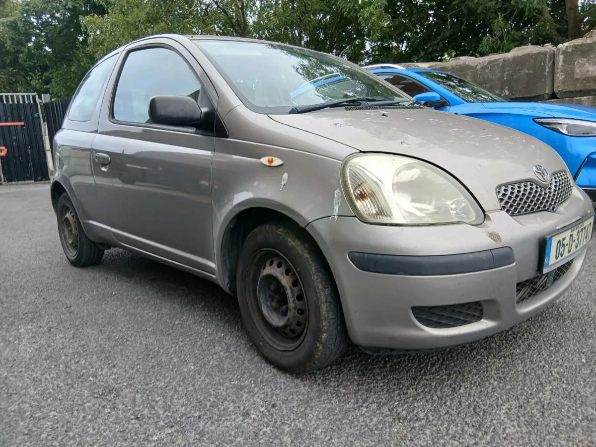 Toyota Yaris few months road tax - Image 4