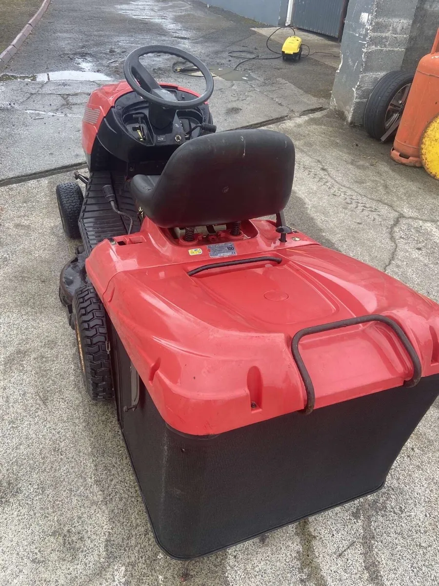 Ride on mower - Image 3