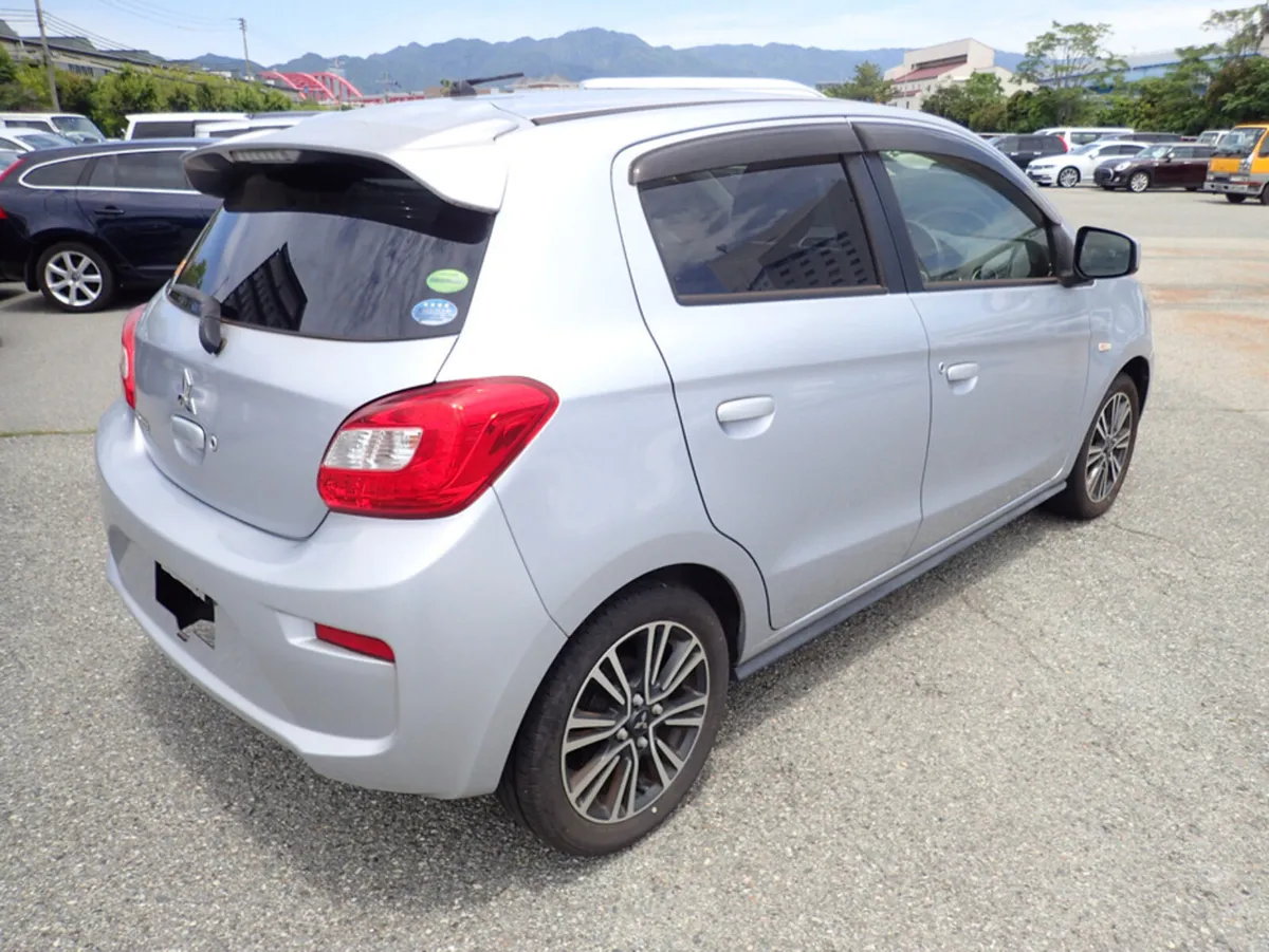 Mitsubishi Mirage 1.2 PETROL AUTOMATIC // REVERSIN - Image 2