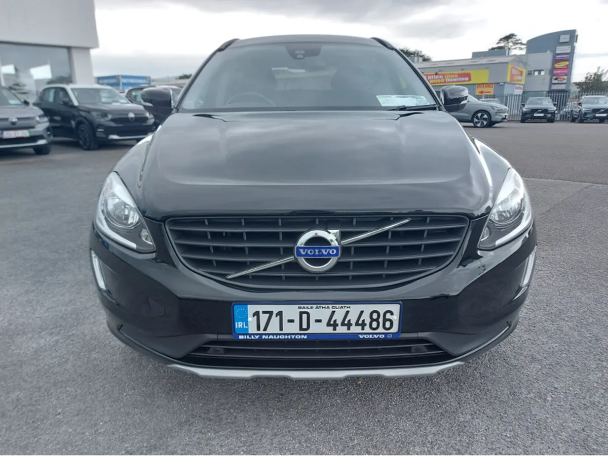 Volvo XC60 D3 FWD ES 5DR - Image 2