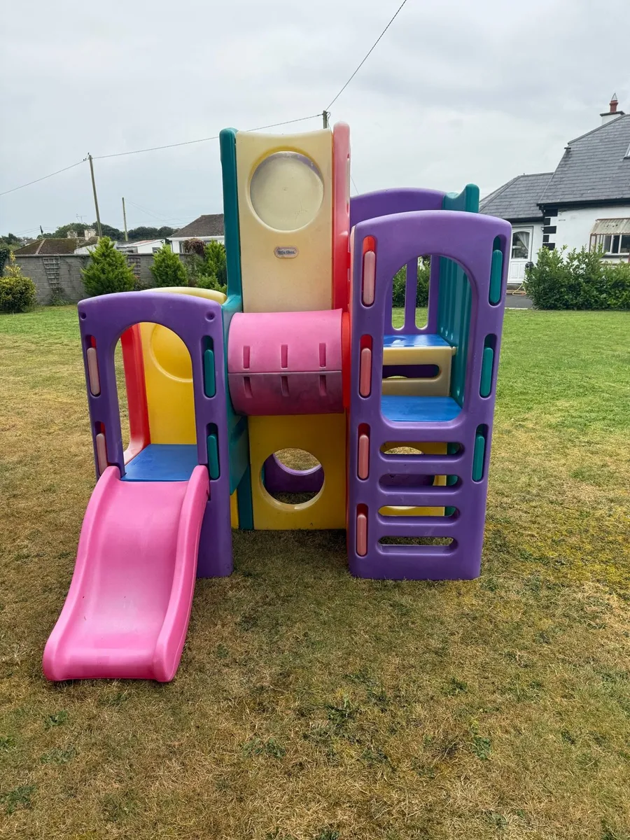 Little tykes tropical playground. - Image 2