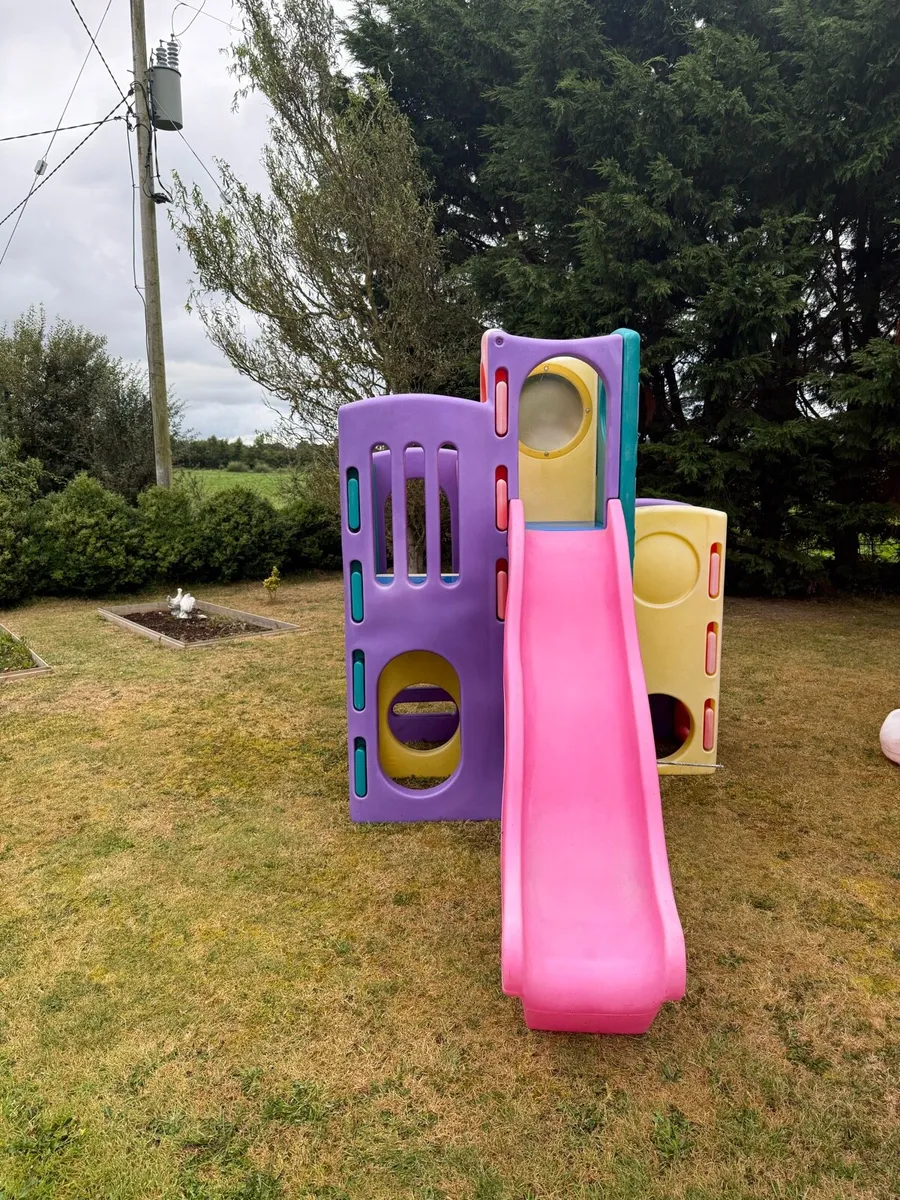 Little tykes tropical playground. - Image 3