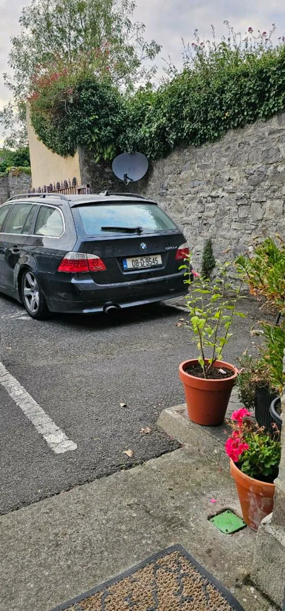 Car - Image 1