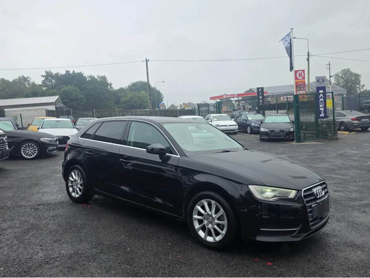 Audi A3 1.4 FULL BLACK LEATHER SEATS PRIVACY GLASS - Image 4
