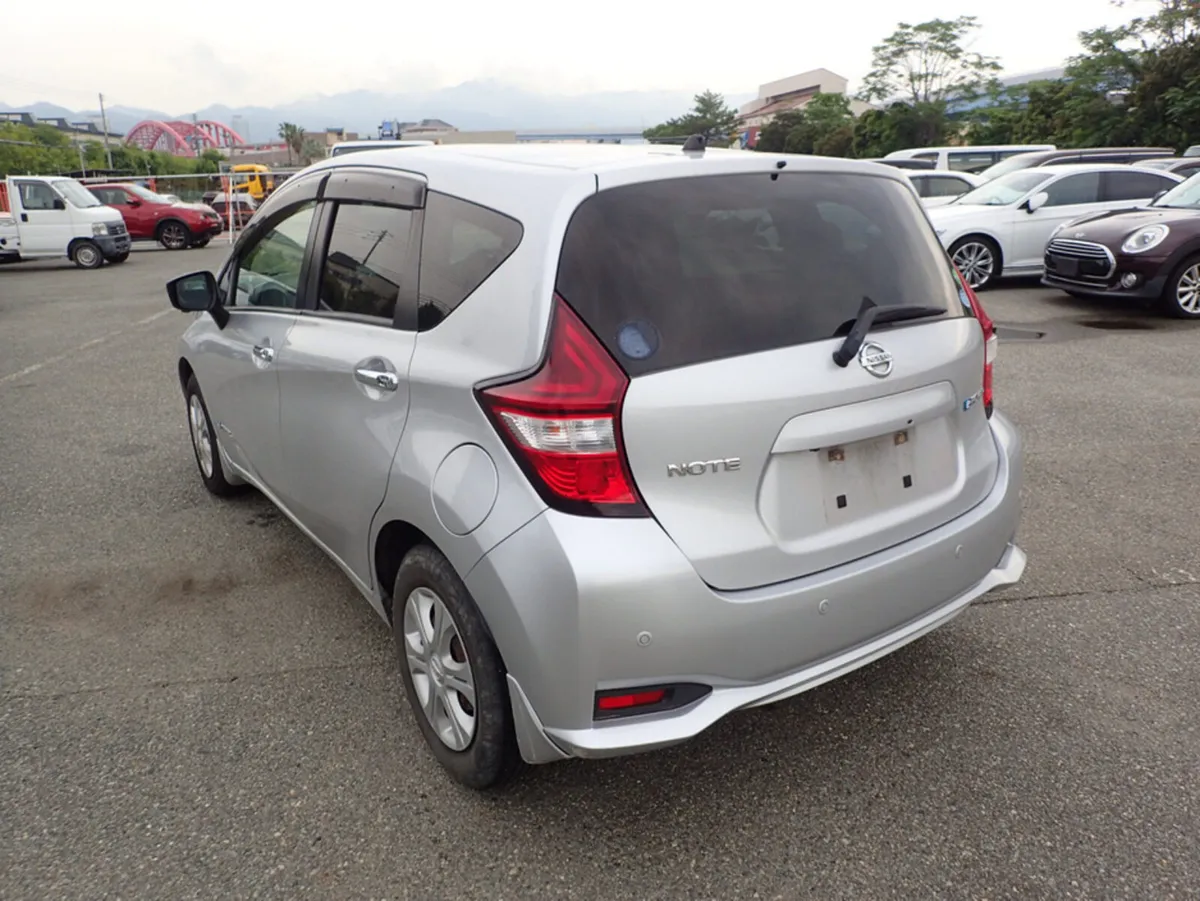 Nissan Note 1.2 ePOWER X PETROL HYBRID AUTOMATIC - Image 3