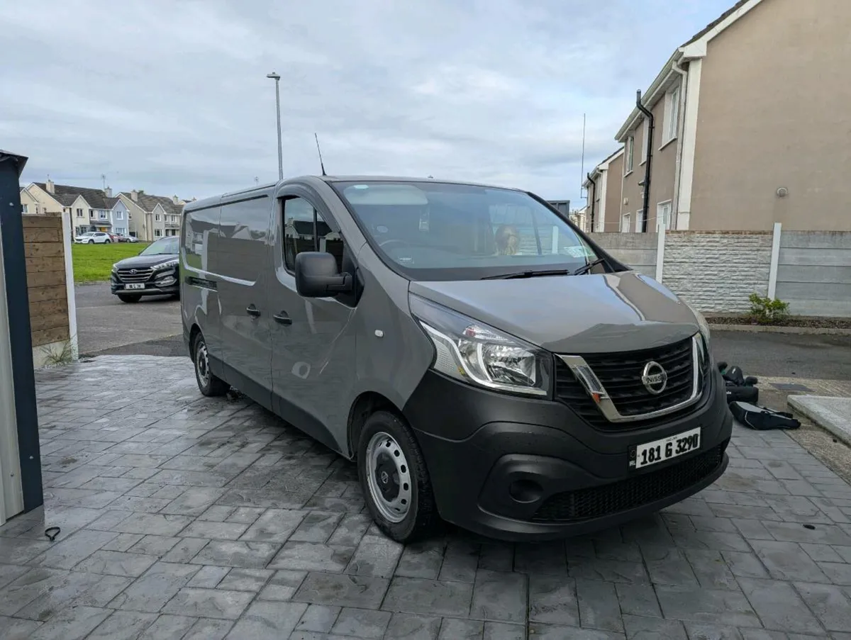 Nissan nv300 - Image 1