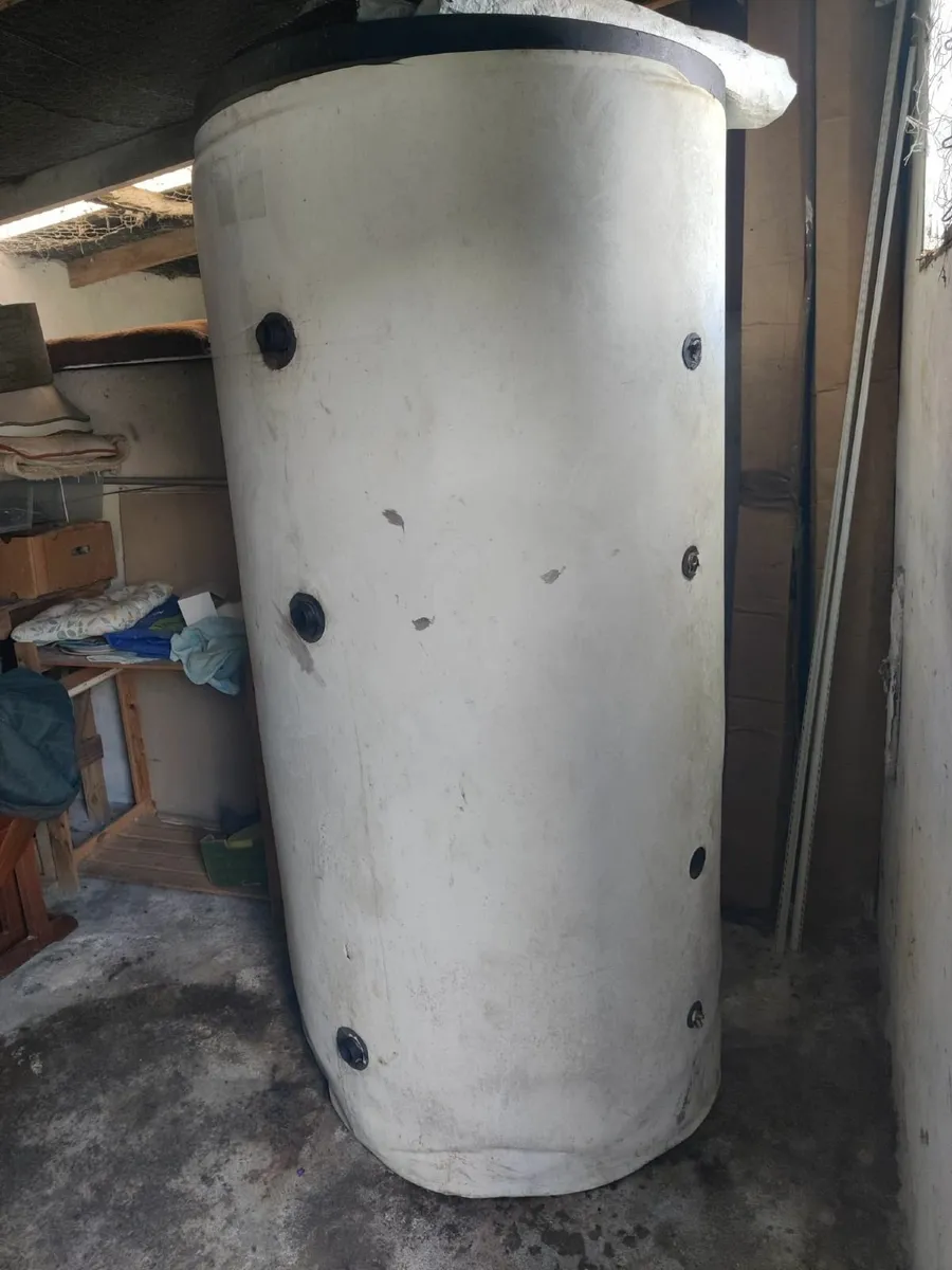 700 litre Buffer Tank - Image 2