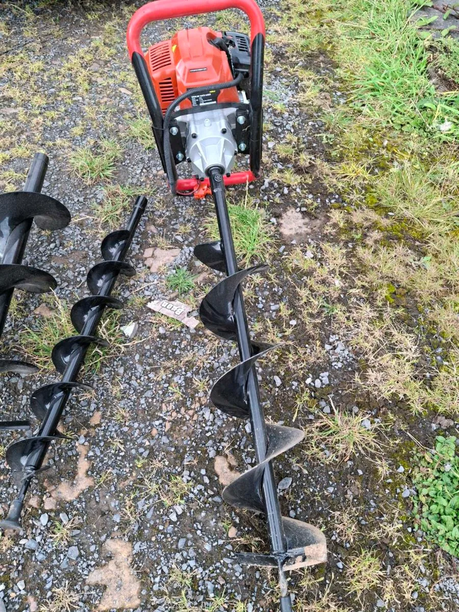Petrol Auger - Image 3