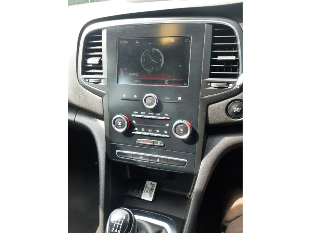 Renault Megane IVGRAND COUPE PLAY BLUE DCI 4DR - Image 3