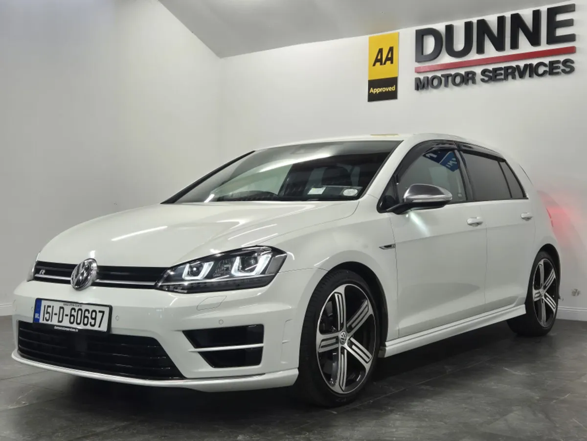 Volkswagen Golf LOW KMS*GOLF R 300BHP*GREAT SPEC*N - Image 4
