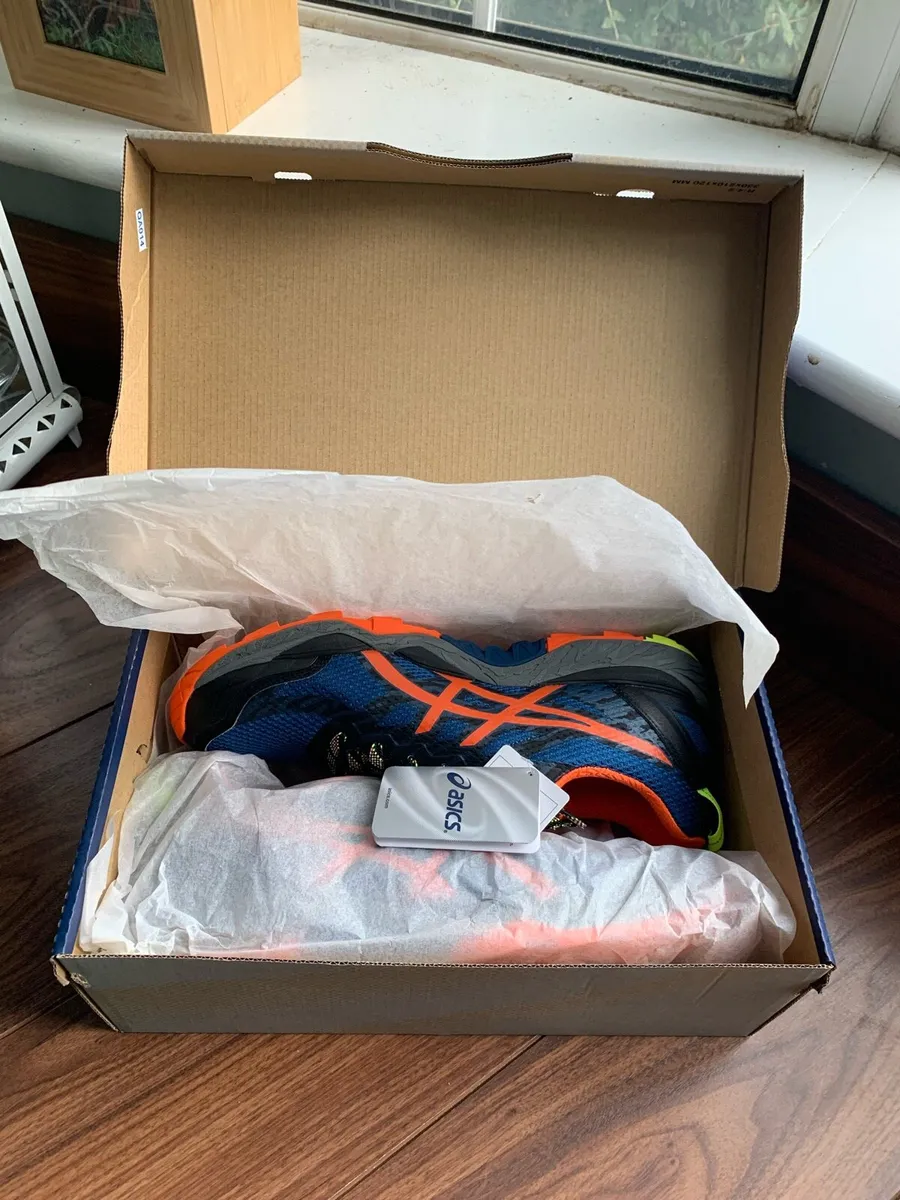 ASICS Trainers/Runners - Image 1