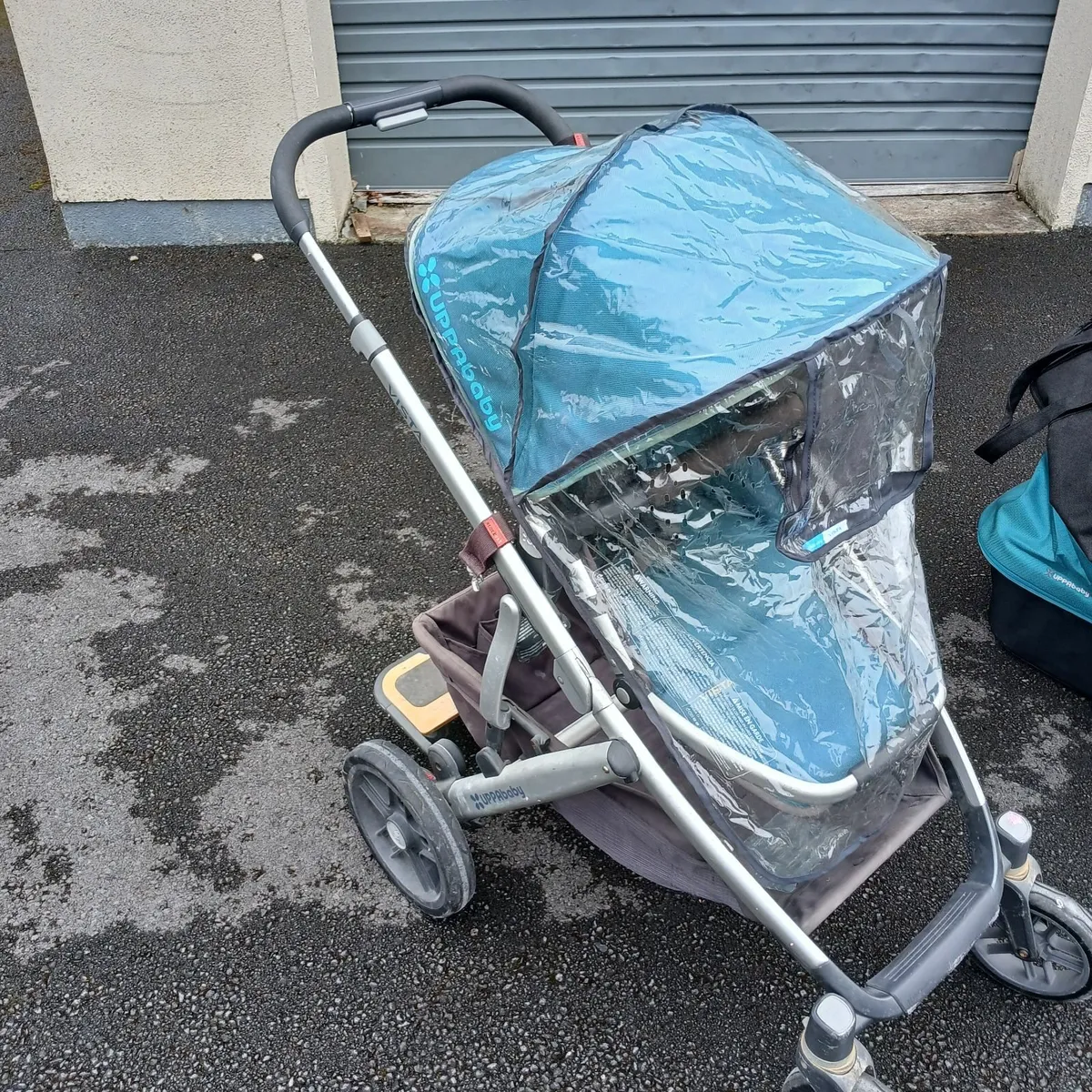 Uppababy Vista stoller system - Image 1