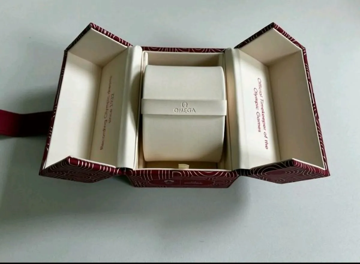 Omega box - Image 2