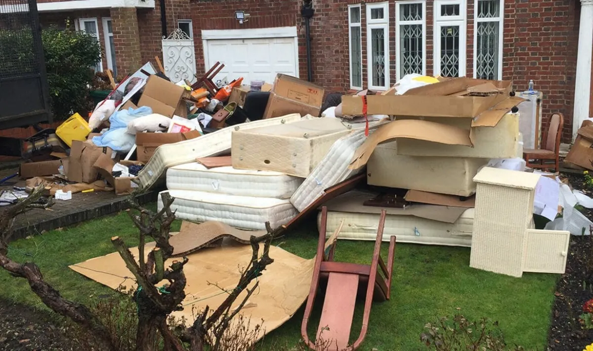 Rubbish removal - Image 3