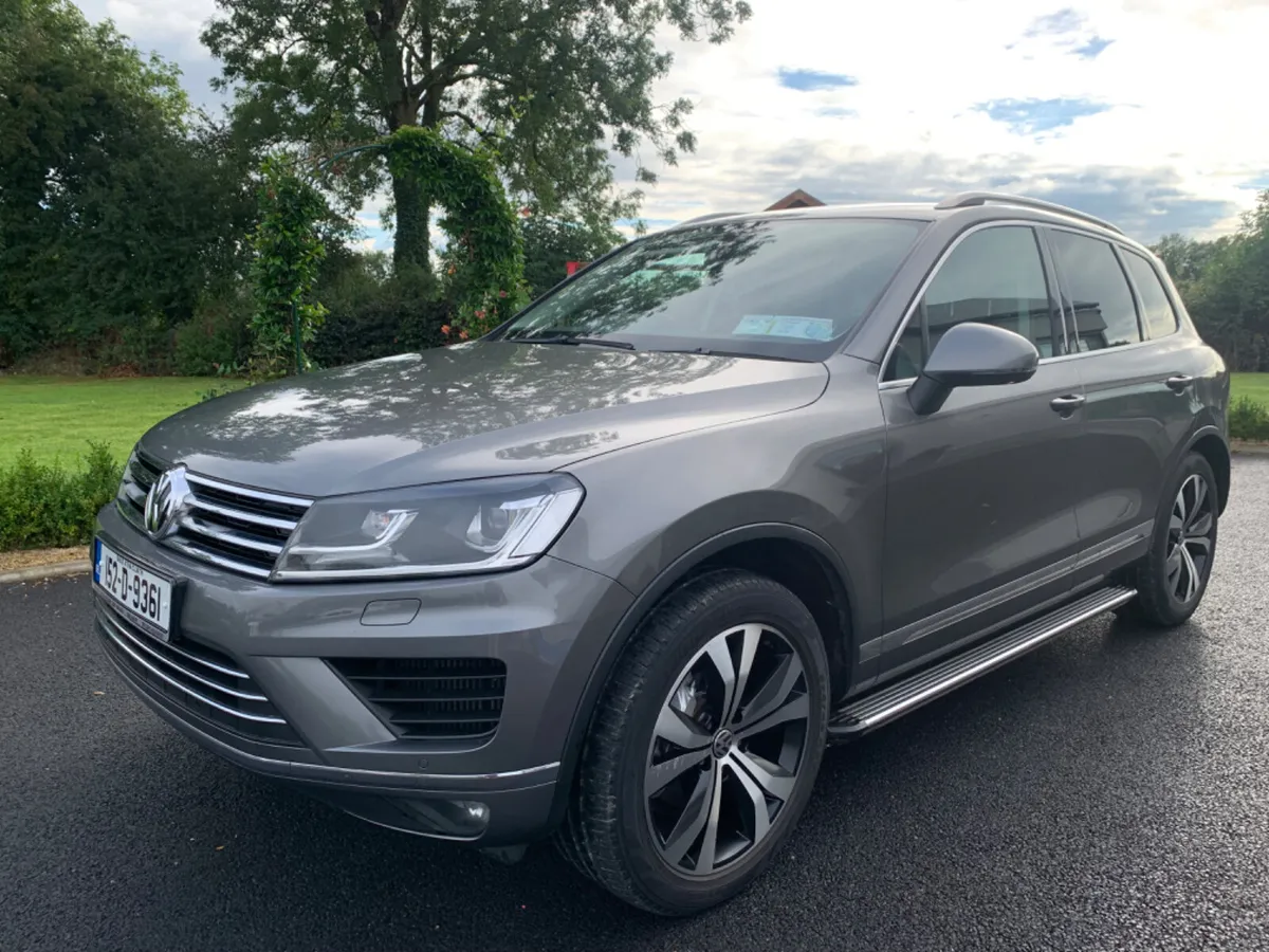 VW Touareg 3.0td 5 seater  Crew Cab Commercial - Image 1