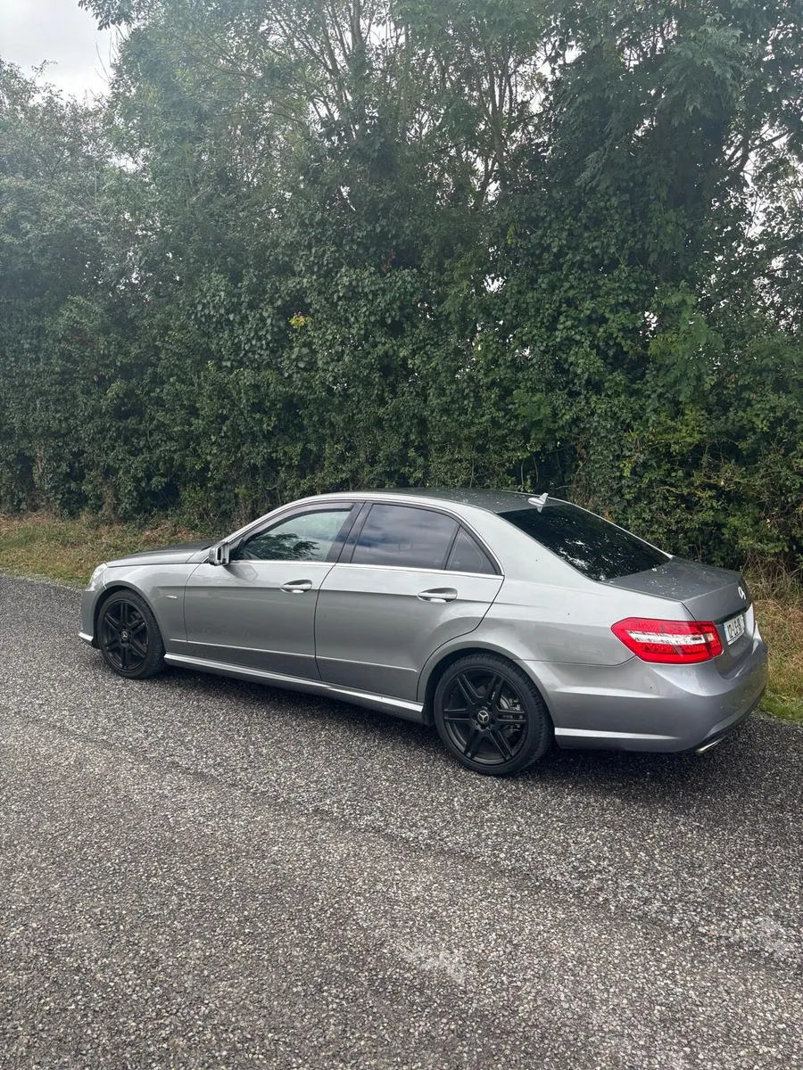2012 Mercedes 250 AMG Diesel - Image 3