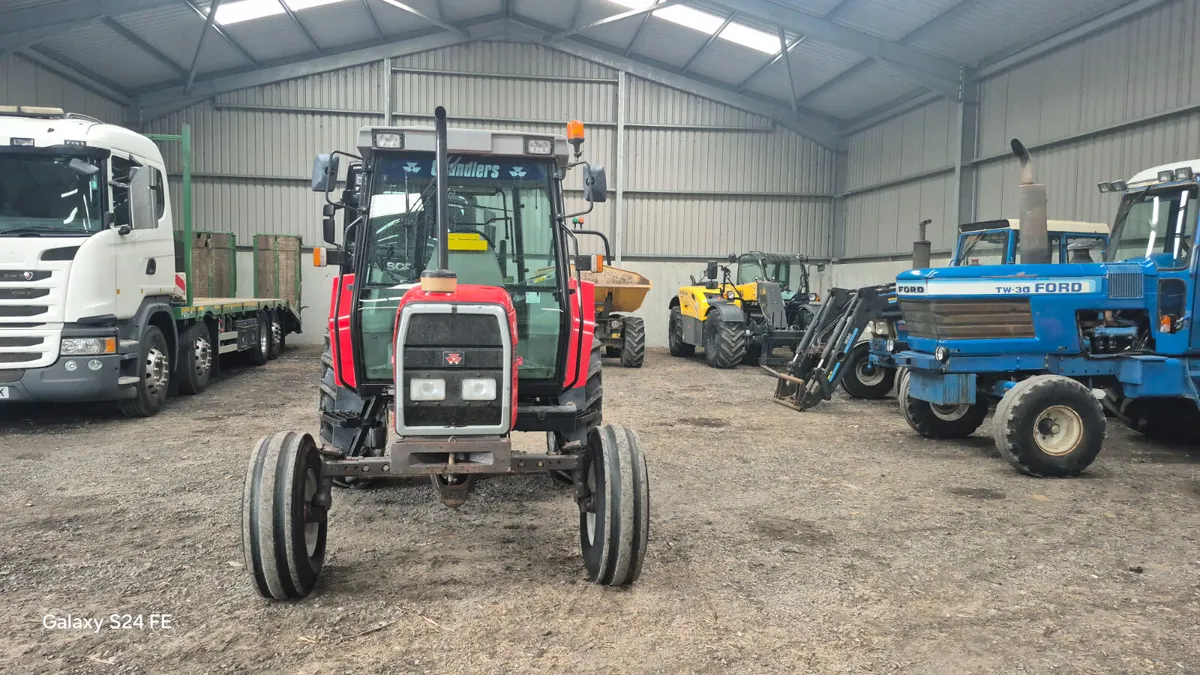 Massey Ferguson 6150 2WD - Image 2