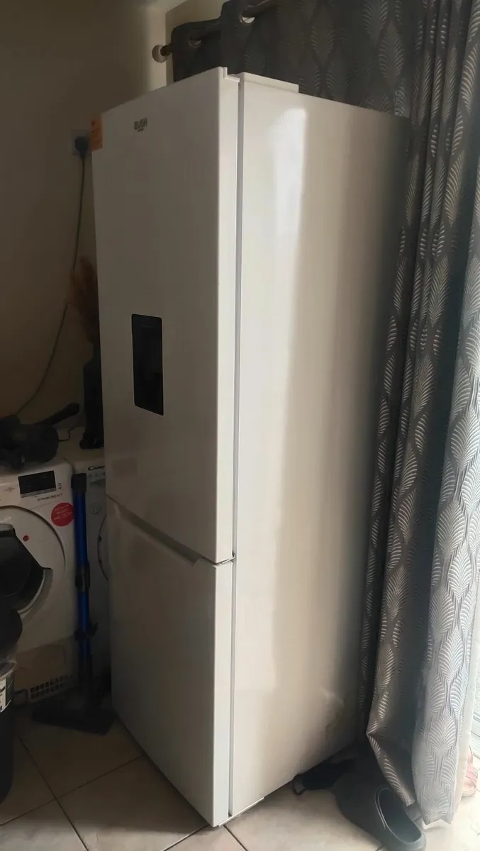 Refrigerator - Image 2