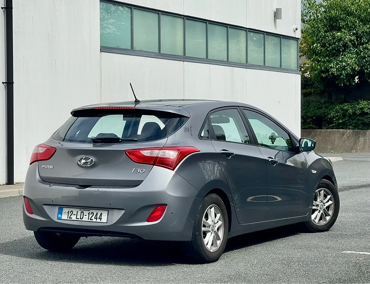 2012 Hyundai i30 1.6 CRDI Active - Image 3