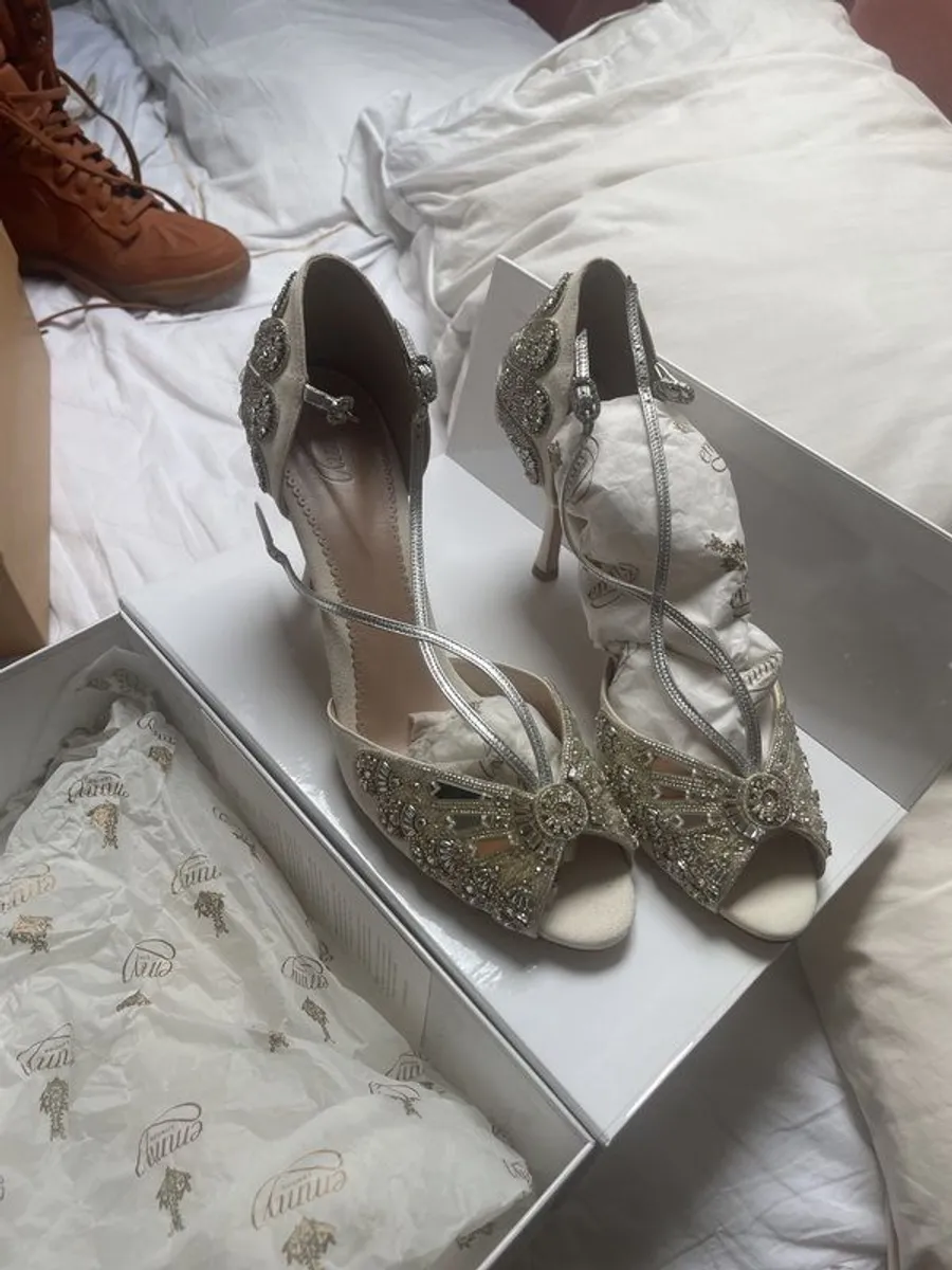 Emmy London Cinderella mid ivory and silver - Image 2