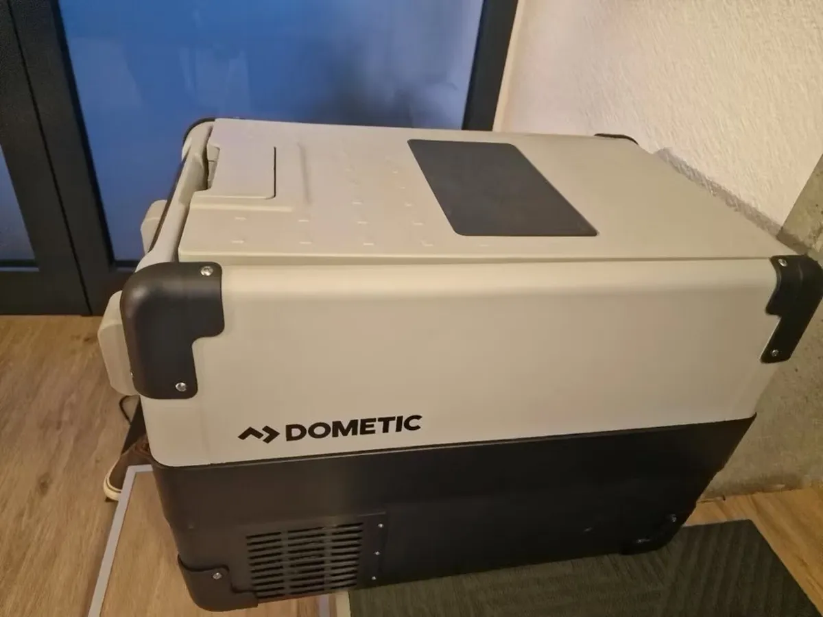 Dometic CFX40W 38L Fridge Compressor - Image 1