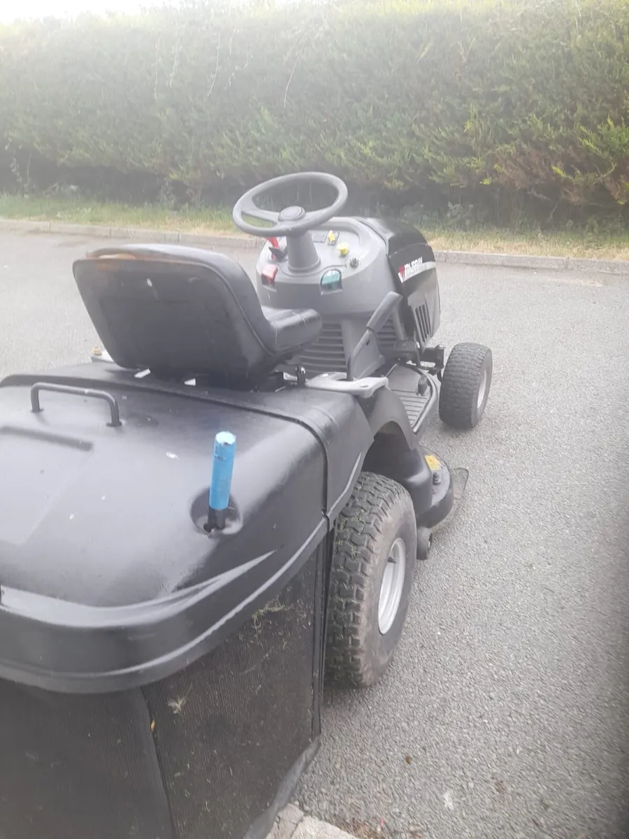 Murray Ride On Lawnmower - Image 3