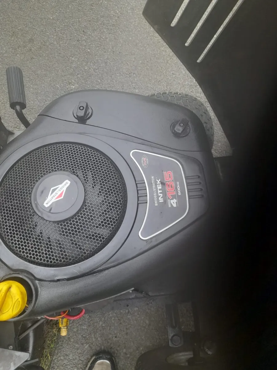 Murray Ride On Lawnmower - Image 4