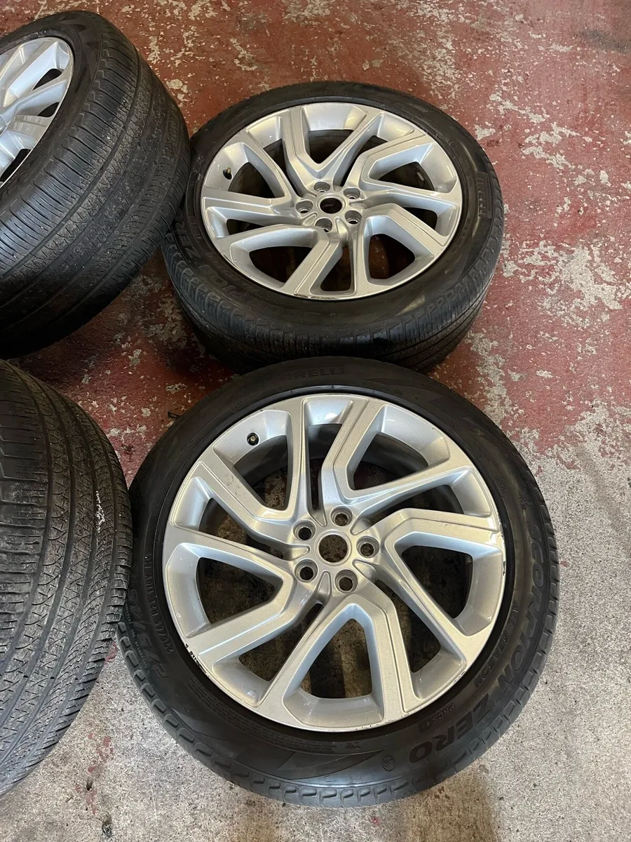 Range Rover alloys - Image 2