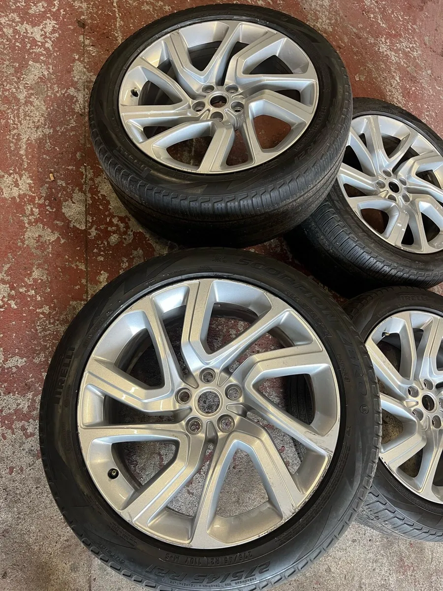 Range Rover alloys - Image 4