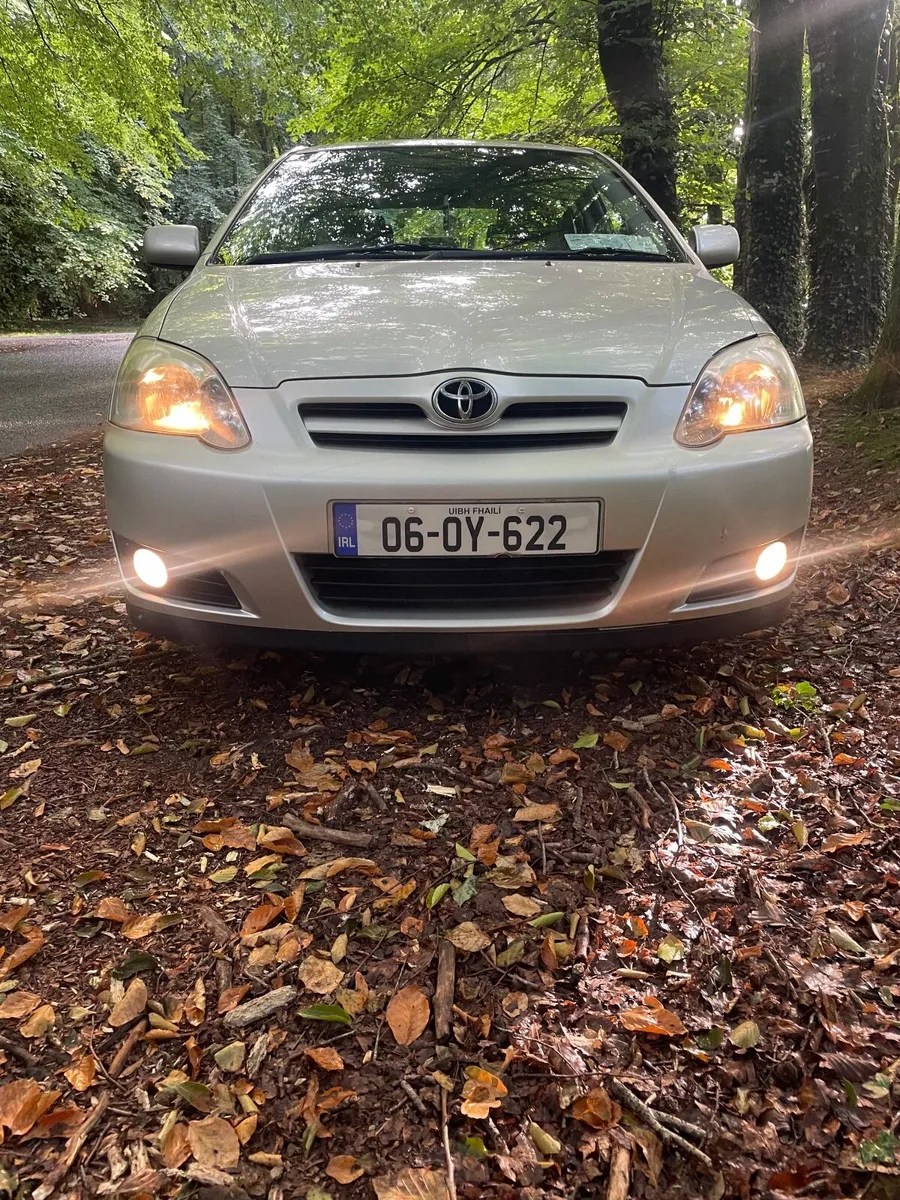 Corolla Luna 5 Door NCT & Low Km - Image 2