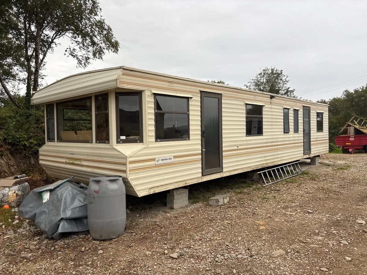 Mobile home - Image 2