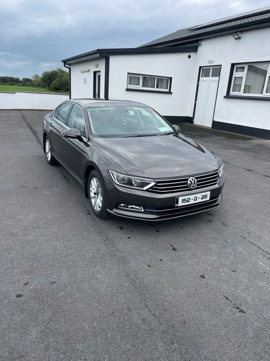 Volkswagen Passat 2015 - Image 1