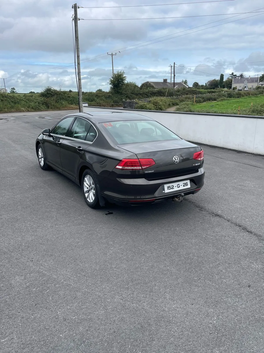 Volkswagen Passat 2015 - Image 4