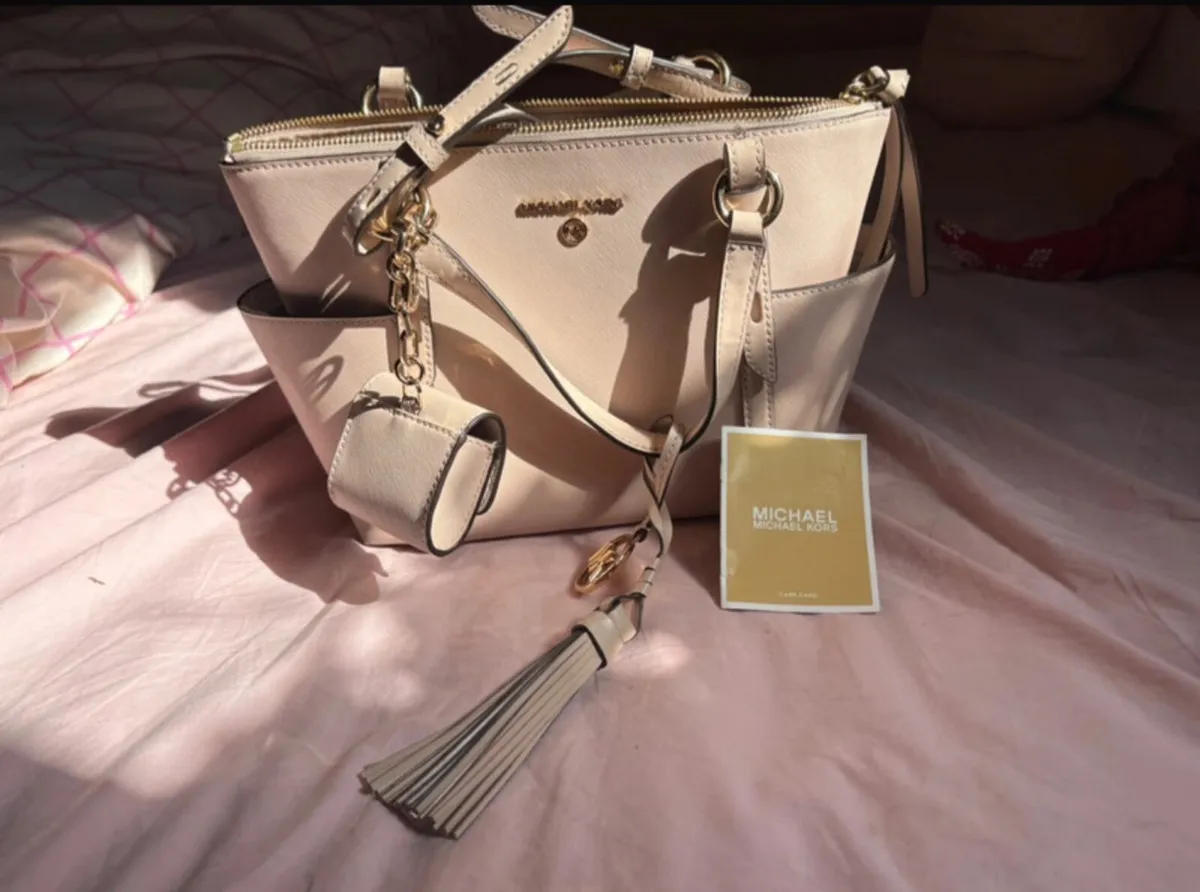 Michael Kors tote bag - Image 1