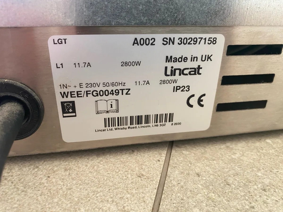 Lincat electric grill - Image 2