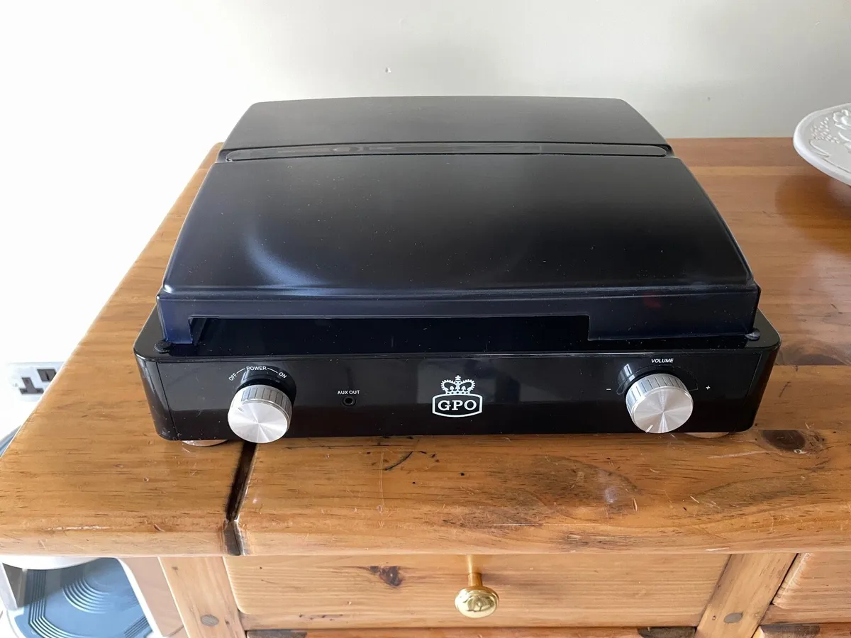 Record Player with Built in Speakers - Image 1