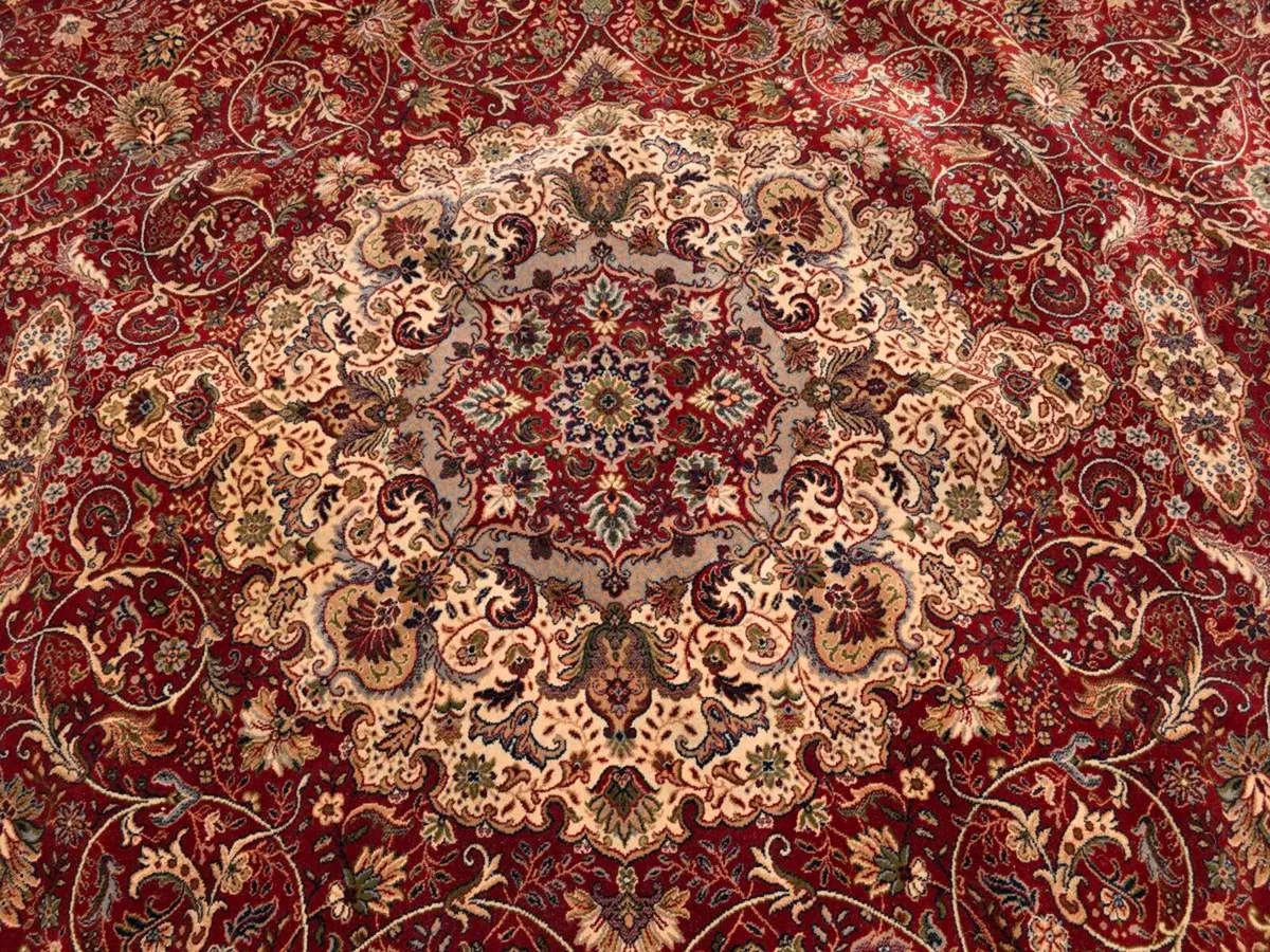 Persian Rug - Image 4
